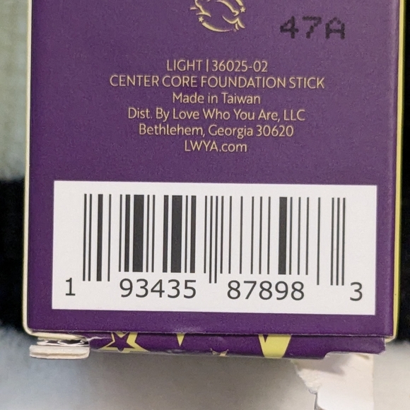 Light Foundation LWYA Gone In A Swipe - New In Box - Picture 6 of 15